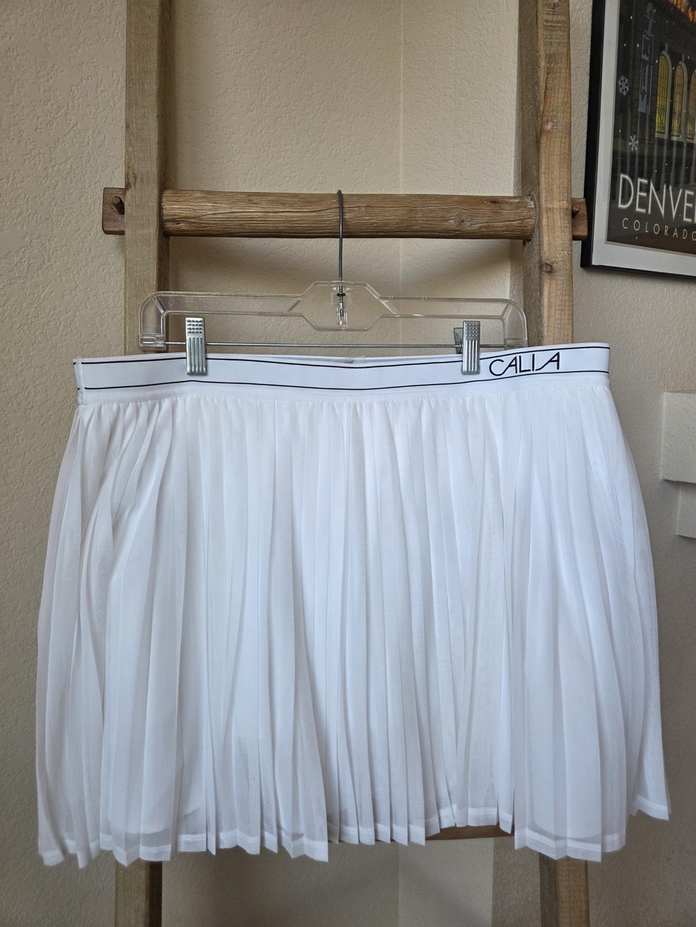 Calia Court Collection High Rise White Pleated Skort